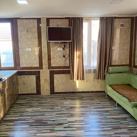 Apartamento Gardenie Kutaisi Exterior foto