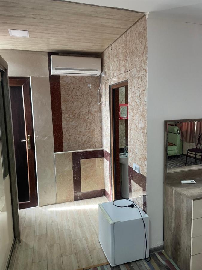 Apartamento Gardenie Kutaisi Exterior foto